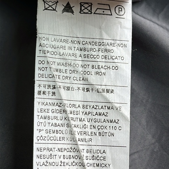 United colors of Benetton gray 2 button front pockets pinstripe blazer - Picture 9 of 17